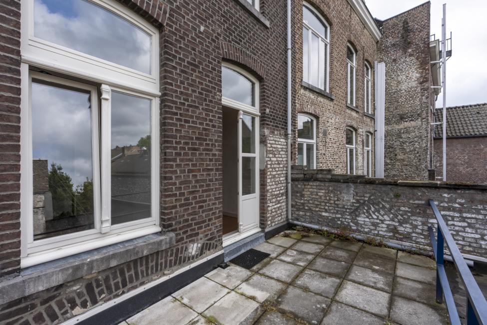 Terras eerste verdieping
